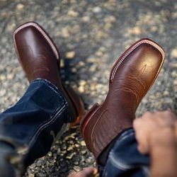 Soft Leather Chocolate Brown Botines
