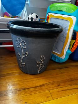 Gray Ceramic Flower Planter Pot