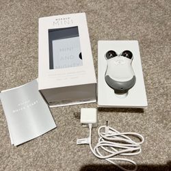 NuFACE Mini Facial Toning Device