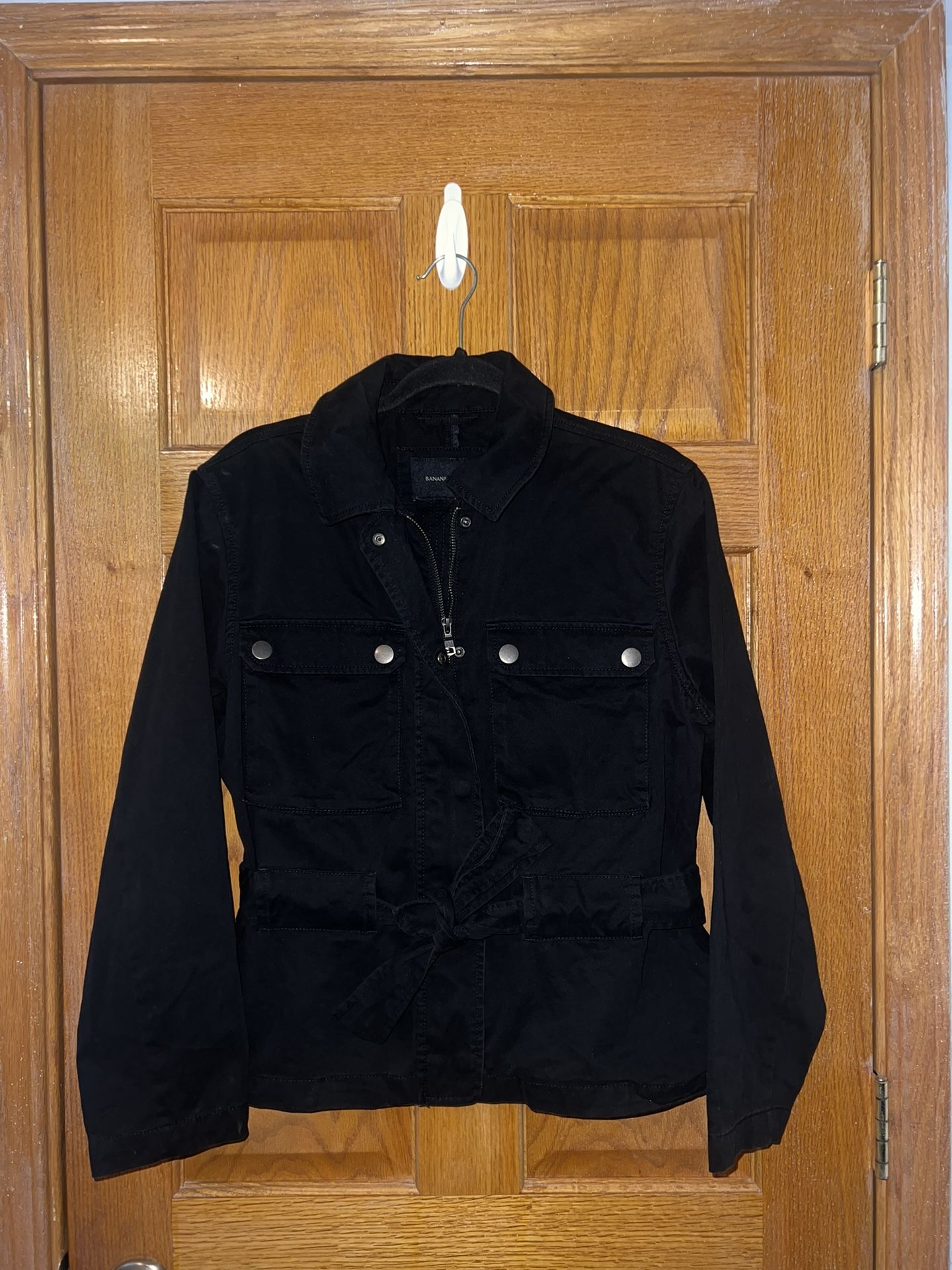 Women’s Banana Republic Black Jacket - Size S