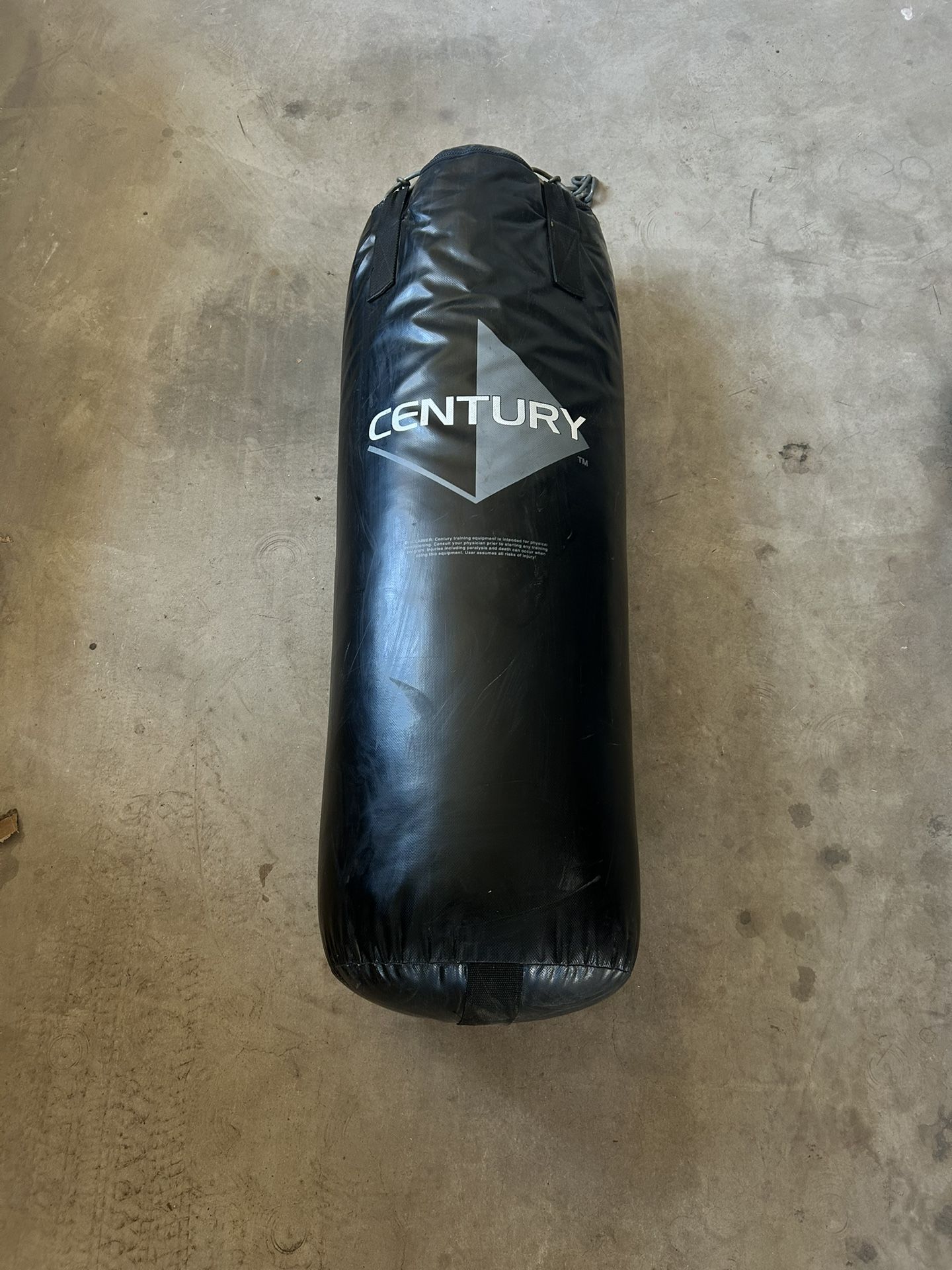 65 pound boxing bag & gloves