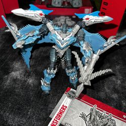Transformers The Last Knight STRAFE 2013 Hasbro Tomy Action Figure
