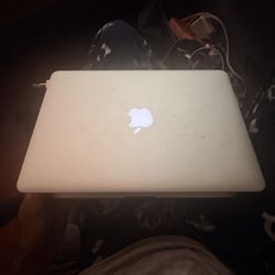 MacBook Pro 13”