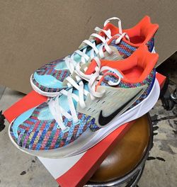 Nike Kyrie Low 2 "Multi-Color" sneaker Size 12