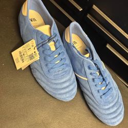 Zara Shoes 71/2