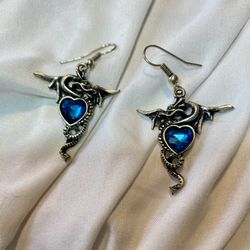 dragon heart Earrings
