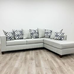 Linen Sectional With Accent Pillows New In The Box!