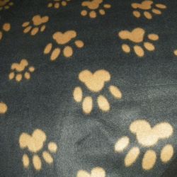 Dog Blanket Black with Gold Paws Double Fleece size Large 27”x35”