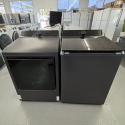 LG Set 5.3 Cu Ft Washer And 7.3 Cu Ft Dryer Gas