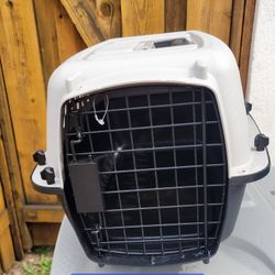 Pet Carrier HARD SHELL for small pets