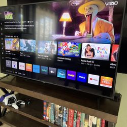 VIZIO 55-Inch V-Series 4K UHD LED Smart TV with Voice Remote, Dolby Vision, HDR10+, Alexa Compatibility, V555-J01,