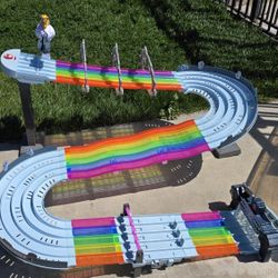 Mario Kart Rainbow Road Track