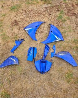 08-14 yamaha R1 parts