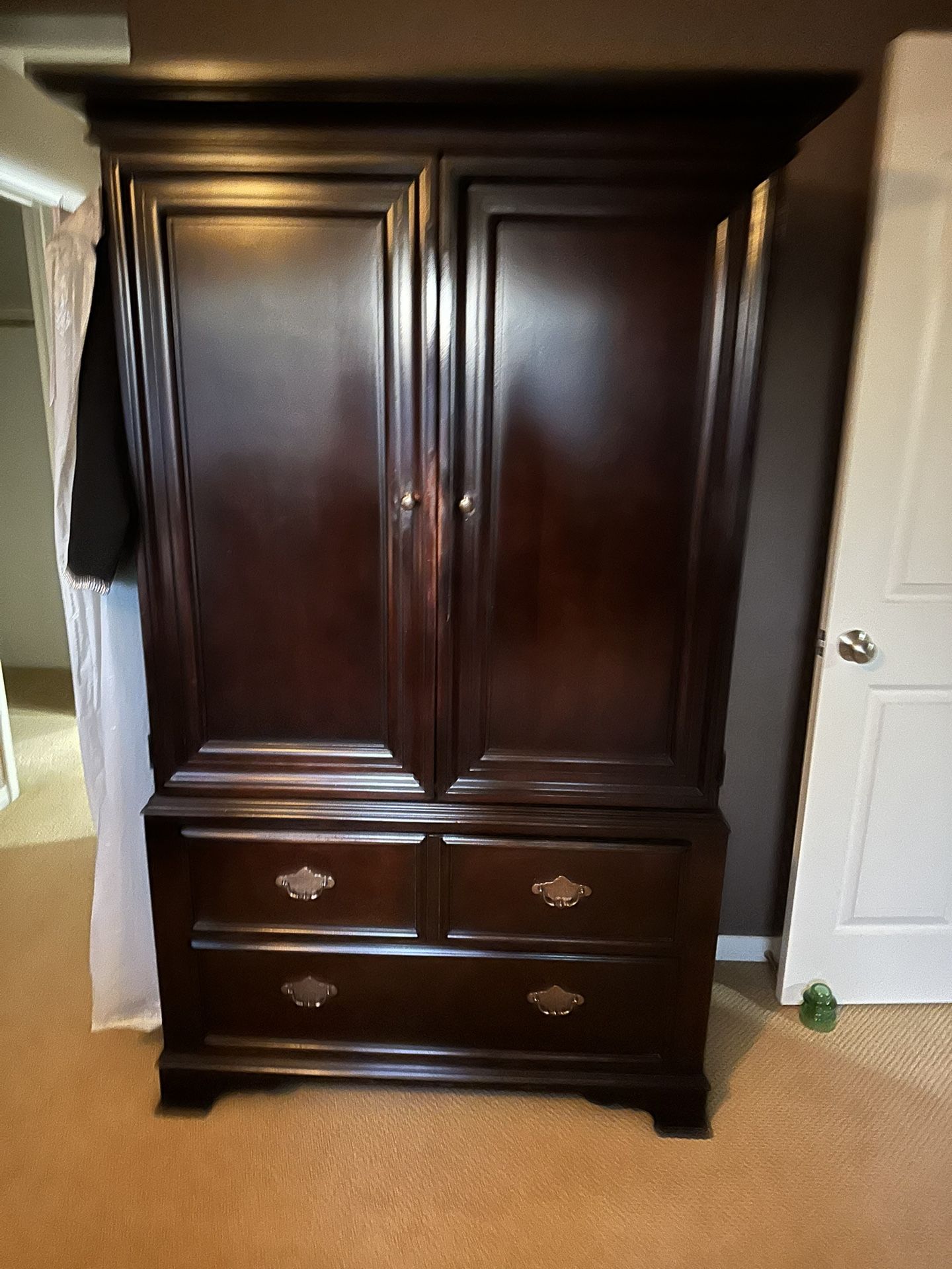 Armoire