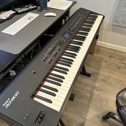 Roland Rd800 Stage Piano