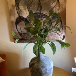 Ceramic  Decor Vase  W/plants 