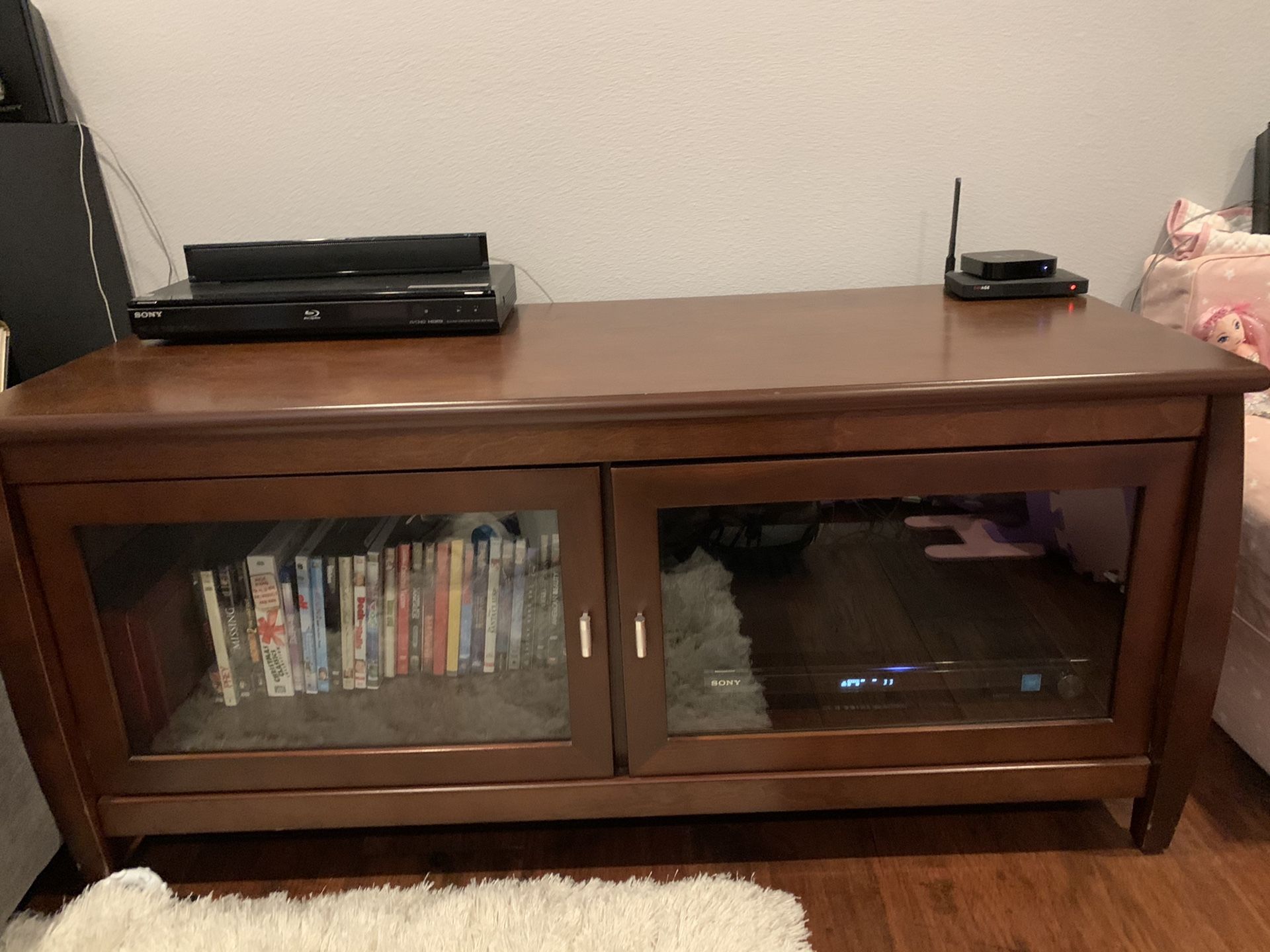 Tv Stand - 2 glass doors with shelves