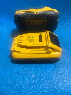 Dewalt batteries power stack 4AH xr. 20v. $120 Set 🔥 Firm Price 🔥 pick up in Van Nuys