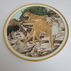 Lenox "Mountain Lions" American Wildlife Collection Plate