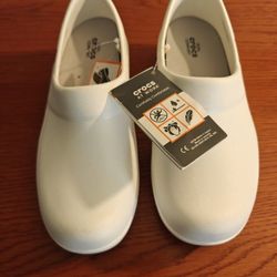 Brand new never worn Lot of women shoes. See description for pricing/sizes