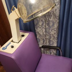 Vintage Hair Salon Chairs! Working Hair Dryer And Hydraulic Chair!