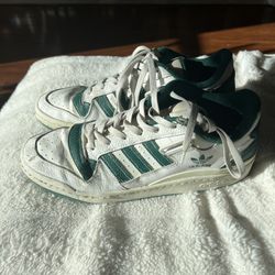 Adidas Fourms   