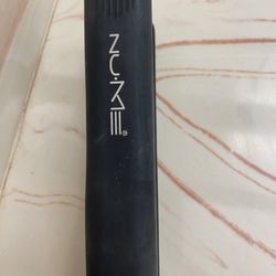 Nume Hair Straightner