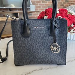 Michael Kors Mercer Medium signature satchel black NWT