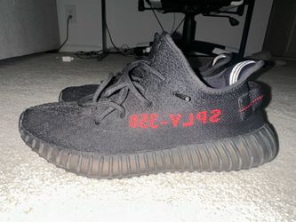 Adidas YEEZY Boost 350 “Bred” size 10