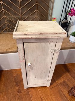 Antique. Night stand / end table / decor