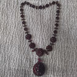 Antique Victorian Garnet Necklace 