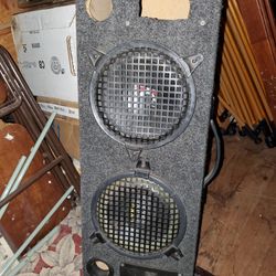 Punchy 2x8" Car Sub Box w/old-school speakers