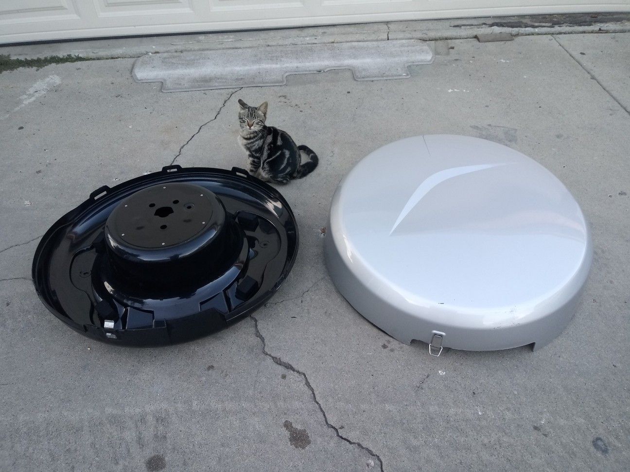 2006 2007 2008 2009 2010 2011 2012 Toyota RAV4 spare tire cover OEM for