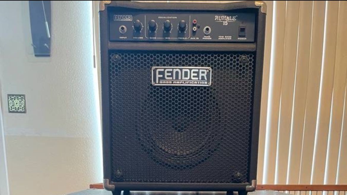 Fender Rumble 15 Amp