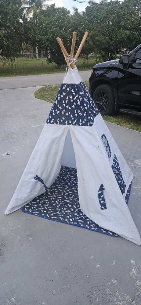 Kids Play TeePee