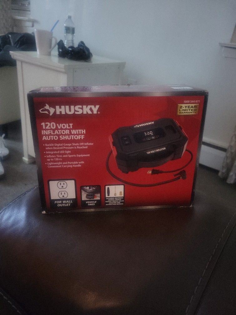 Husky 120 Volt Inflator With Auto Shutoff Brand New Never Used