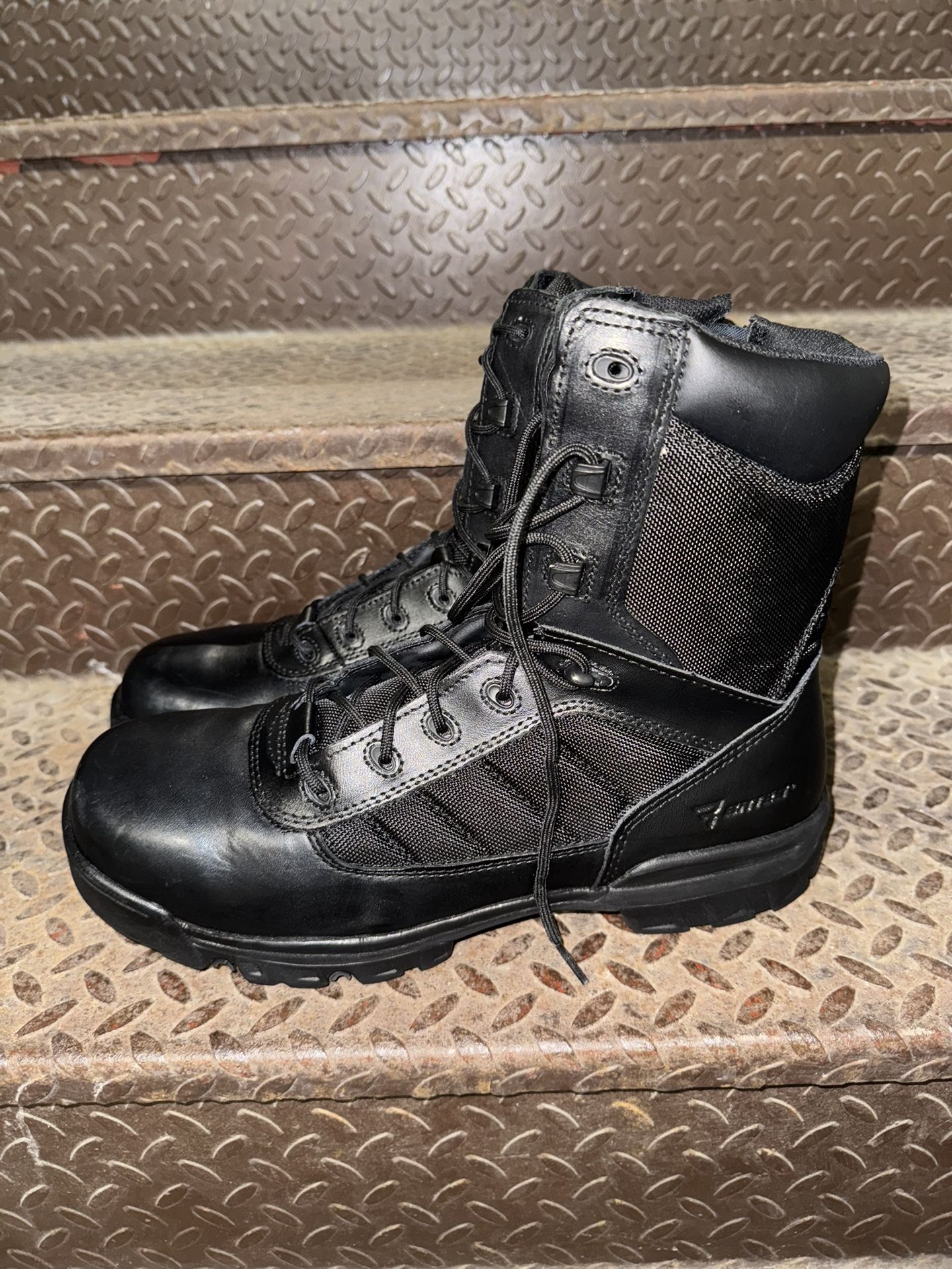 Brand New Bates Men’s Work Boots