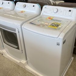 New LG TOP LOAD WASHER AND GAS DRYER SET 