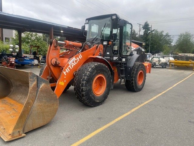 Hitachi ZW180-6 (3.5 yard wheel loader)