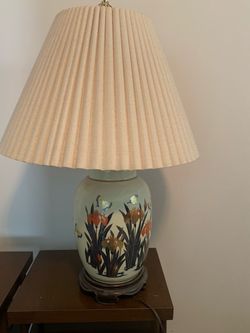 Asian Floral Ceramic Table Lamp
