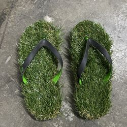 Own It TODAY- Grass Flip Flops