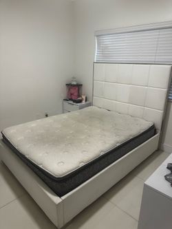 Frame and Dresser