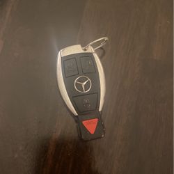 Mercedes Key
