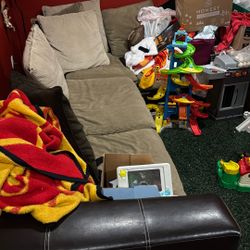 $100 Couch 