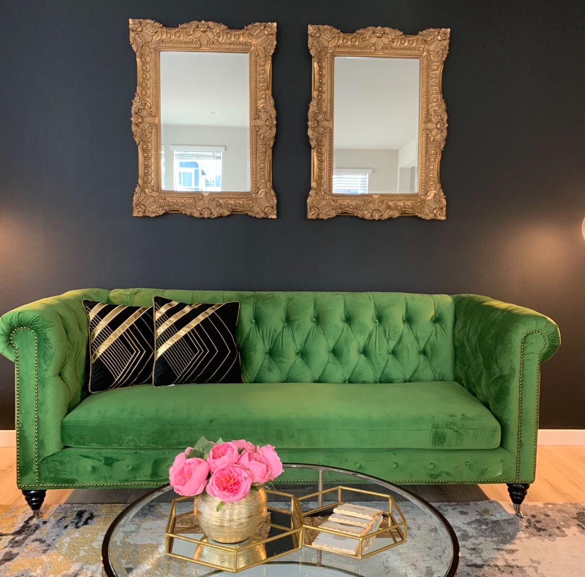 VELVET SOFA