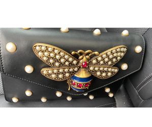 GUCCI BROADWAY PEARLY BEE HANDBAG