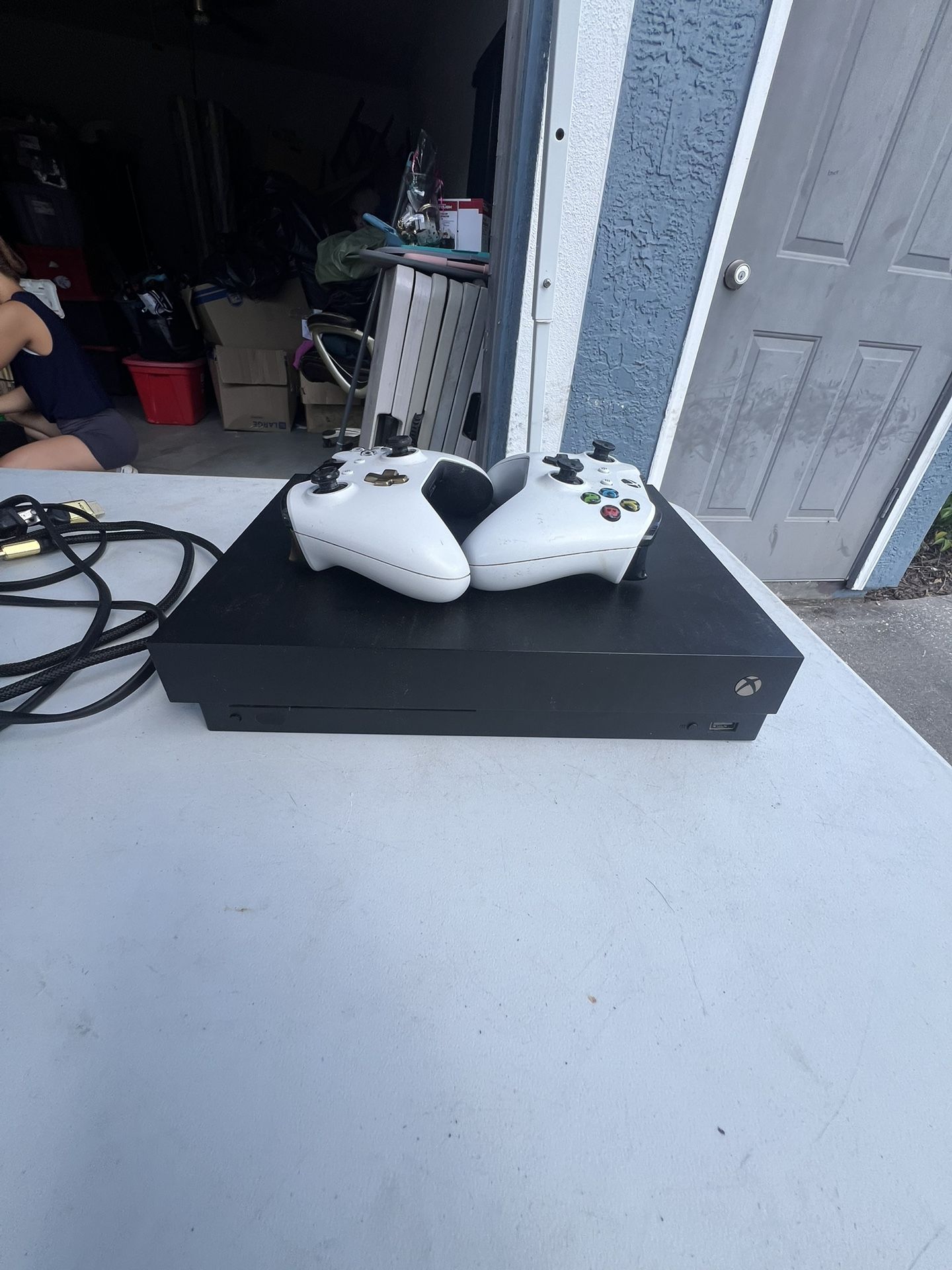 Xbox One And PS4 