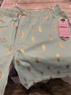 Board shorts size large