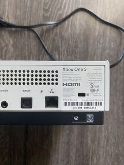 Xbox One S - 1 Controller