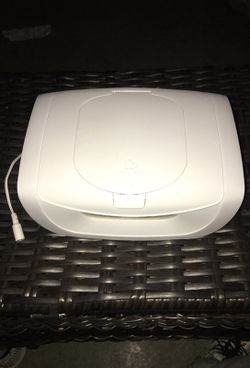 Baby wipes warmer